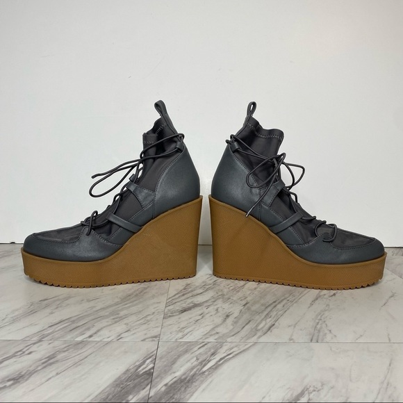 Steve Madden Atomic Wedge Boot - Picture 5 of 11